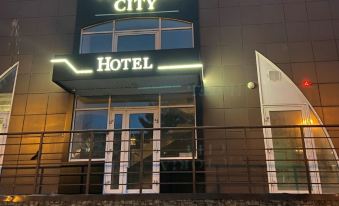 Victoria City Hotel