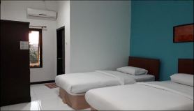 RedDoorz at Hotel Rumberpon Sorong