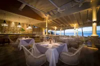 Blue Waters Resort and Spa - Завтрак