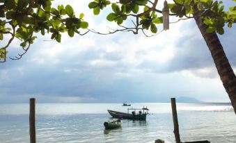 Phu Quoc Kim 2 Beach Front Resort