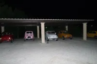 Aia Grande - parking