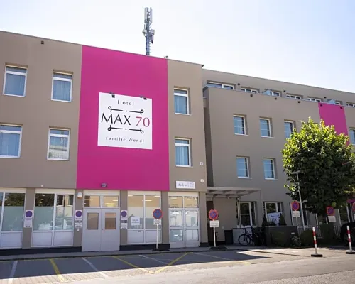 Hotel Max 70 Hotels near Maxglan