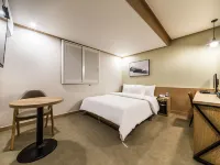 Hotel XYM Hotels in Goyang-si