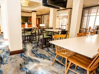 Fairfield Inn & Suites San Antonio Alamo Plaza/Convention Center Hotels near Rivercenter Mall