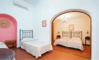 Hotel Marqués de Torresoto by Vivere Stays โรงแรมในEl Santiscal