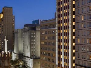 Hyatt Place Houston Downtown