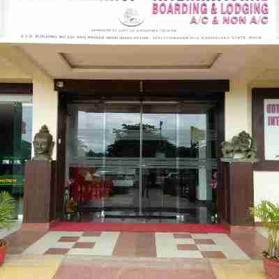 Hotel Samanvi International Hotel Exterior