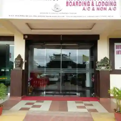 Hotel Samanvi International Hotel Exterior