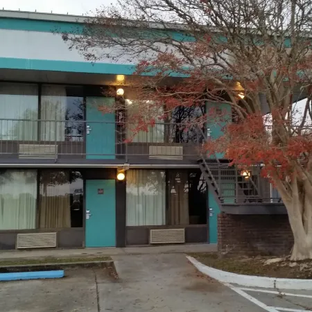 Ramada by Wyndham Diamondhead I-10/Gulfport