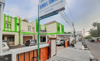 Urbanview Hotel Hikmah Syariah Majalengka