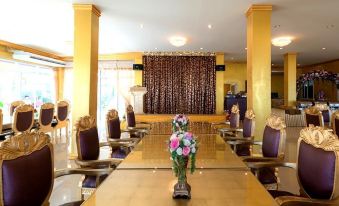 The M Bokeo Hotel