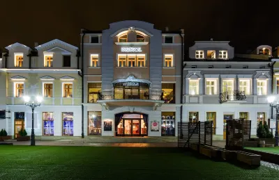 Bristol Tradition and Luxury
