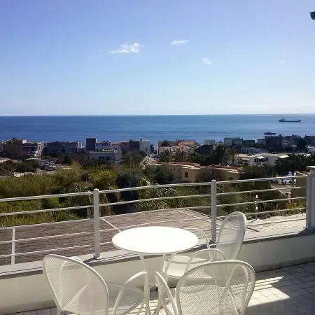 Hotel Mea - Aeolian Charme