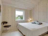 "Mavis" - 800m from the Sea