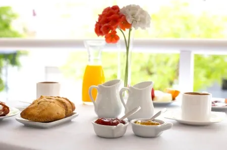 Hotel Casbah Отели в г. Альбалат-делс-Тарончерс