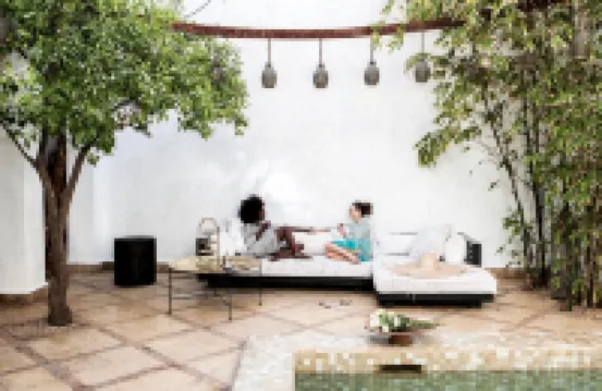 里亞德代爾庭院旅館