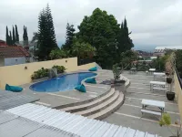 Villa Batu Indah Hotels near Rumah mewah