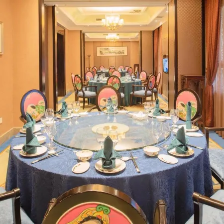 Deyang Defulai Hotel