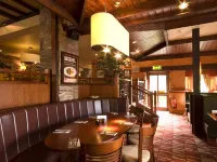 Dundee West Hotels in Dundee