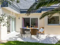 Le Triskell Hotels in Cleder