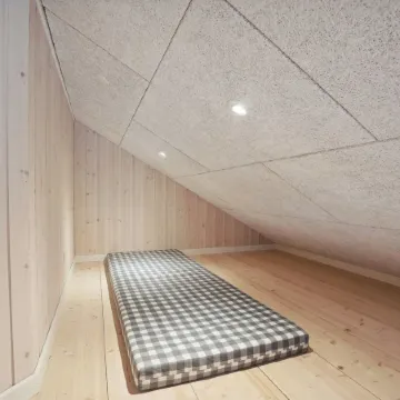 "Gunholm" - 150m from the Sea