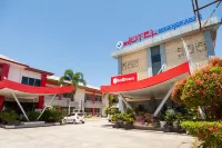 RedDoorz Syariah Near RS Yos Sudarso Padang Hotels in East Padang