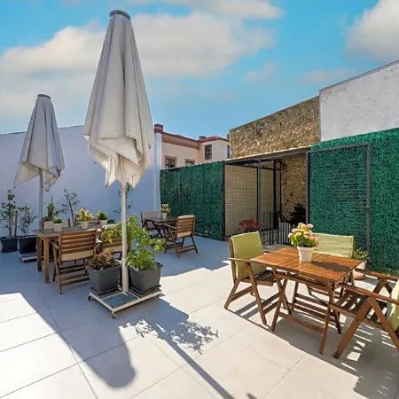 The Easy Rooms Terrace