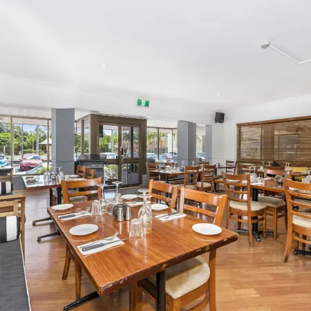 Comfort Inn Centrepoint Motel