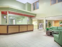 Super 8 by Wyndham Midland Hotels in Midland