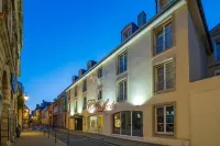 Hôtel de Brunville & Spa Hotels near Bayeux's Train Station