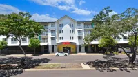 Metro Advance Apartments & Hotel Hotels in The Gardens