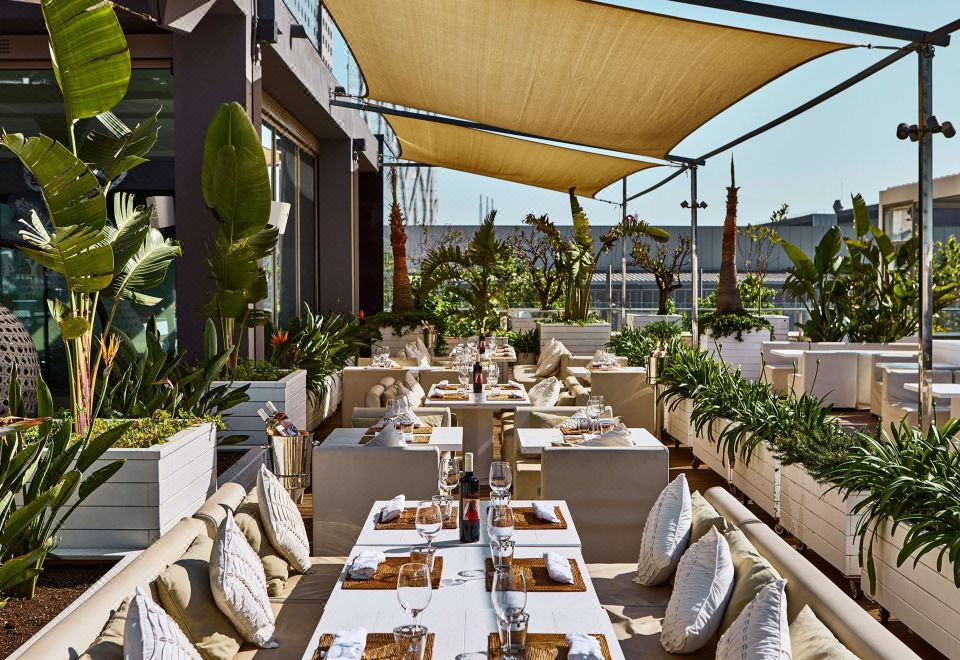 5. 힐튼 디아고날 ..