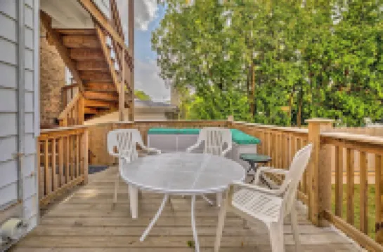 Family Apartment w/ Deck + Yard Near Northwestern Hotels in Skokie