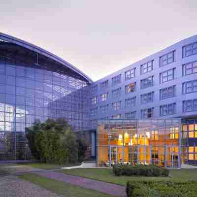 範德瓦爾克巴黎戴高樂機場飯店 Hotel Exterior