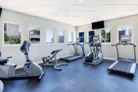The Sandbar Hotel, Trademark Collection by Wyndham - Gym