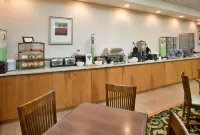 Country Inn & Suites by Radisson, Birch Run-Frankenmuth, MI Hotels in Birch Run