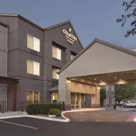 Country Inn & Suites by Radisson, Fresno North, CA