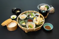 Nakatsukeikoku Yunomori