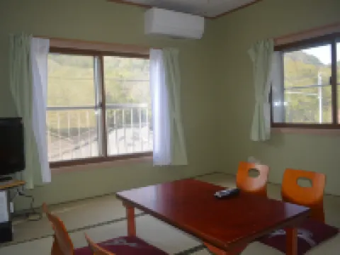 Oirase Guest House Keigetsu Hotels in Towada