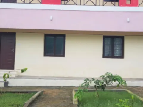 Kumbakonam Inn Hotels - Kumbakonam Inn Stay 貢伯戈訥姆酒店