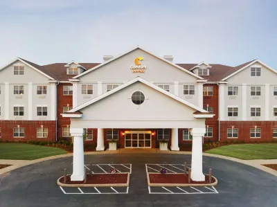 Comfort Suites Milwaukee Airport Hotels in 