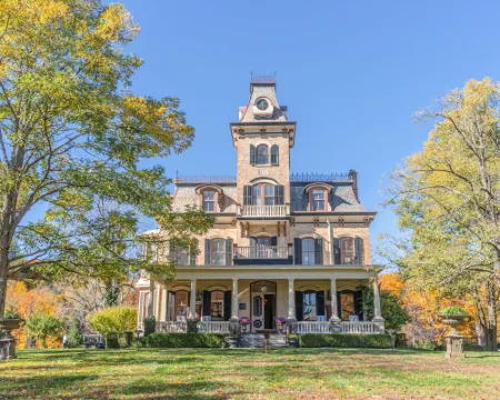 Hutton Brickyards Riverfront Hotel & Venue キングストンのホテル