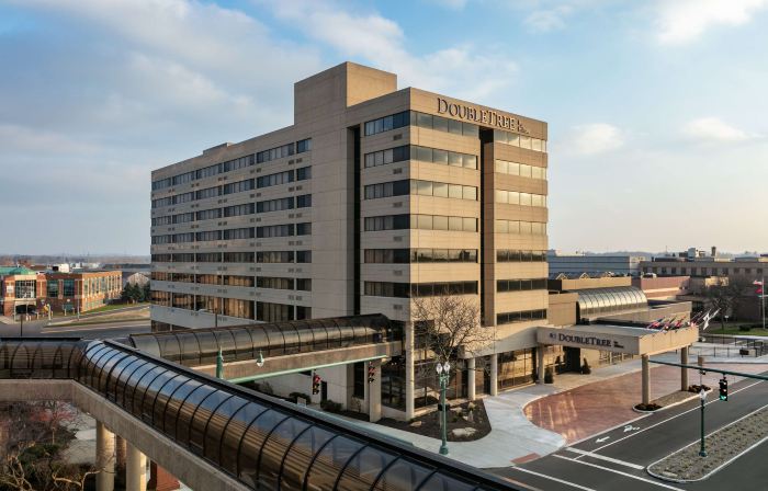 DoubleTree by Hilton Canton Downtown