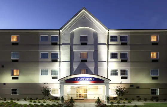 史密斯堡郊區開放式客房