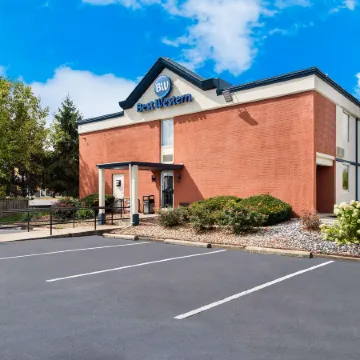 Best Western Adena Inn