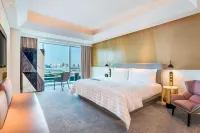 Le Méridien Shanghai, Minhang Hotels in Shanghai