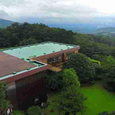 旅行人山荘 Hotel Exterior