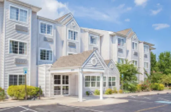 ไมโครเทล อินน์แอนด์สวีทส์ บายวินด์แฮม ซอลส์เบอรี โรงแรมในซาลิสบิวรี