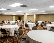 Comfort Suites Raleigh Walnut Creek - sarapan
