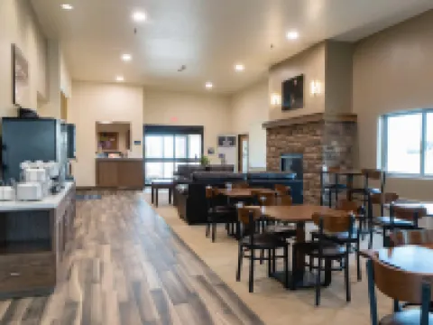 Cobblestone Hotel & Suites-Sheldon Hotels in Sheldon